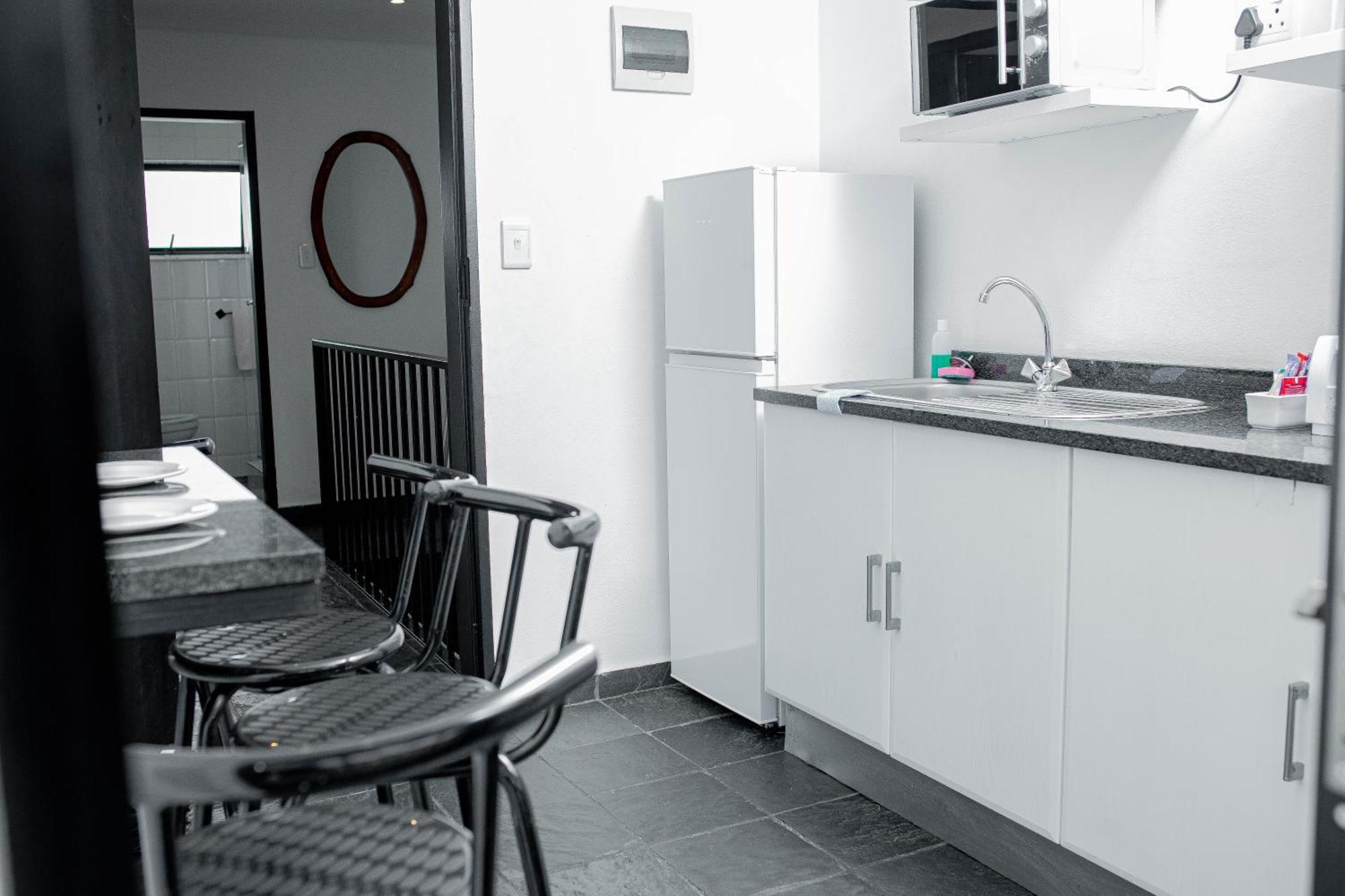 Vetho 1 Apartments Or Tambo Airport Johannesburg Exterior foto